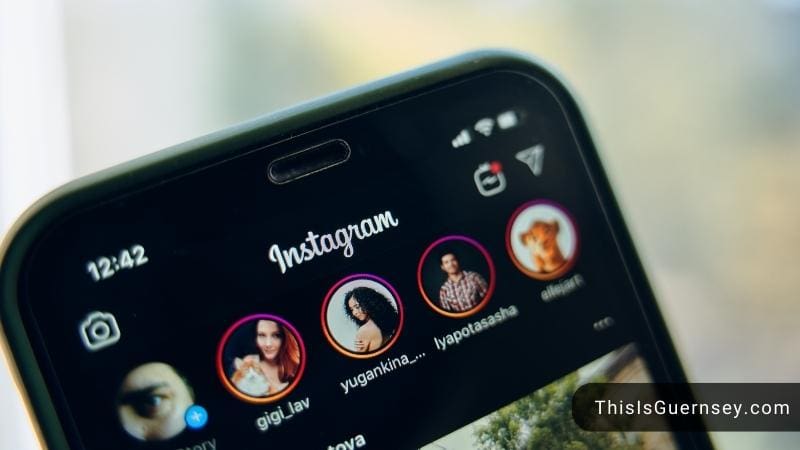 Can You See Who You Used To Follow On Instagram?- 3 Ways