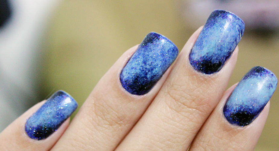 Galaxy nails were very in