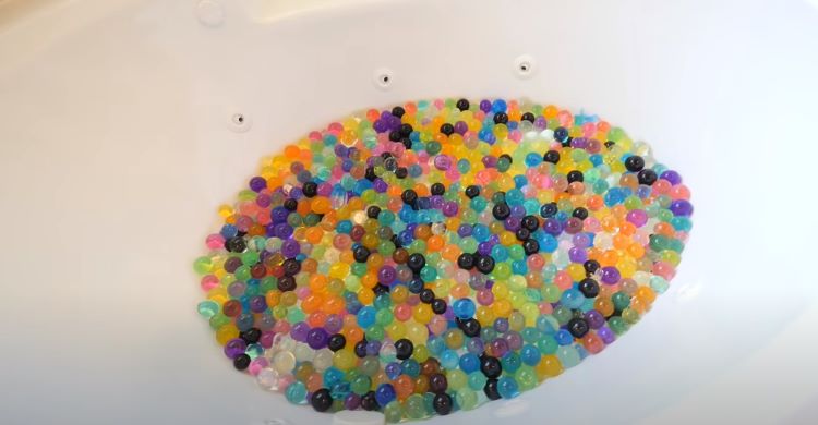 The orbeez are growing